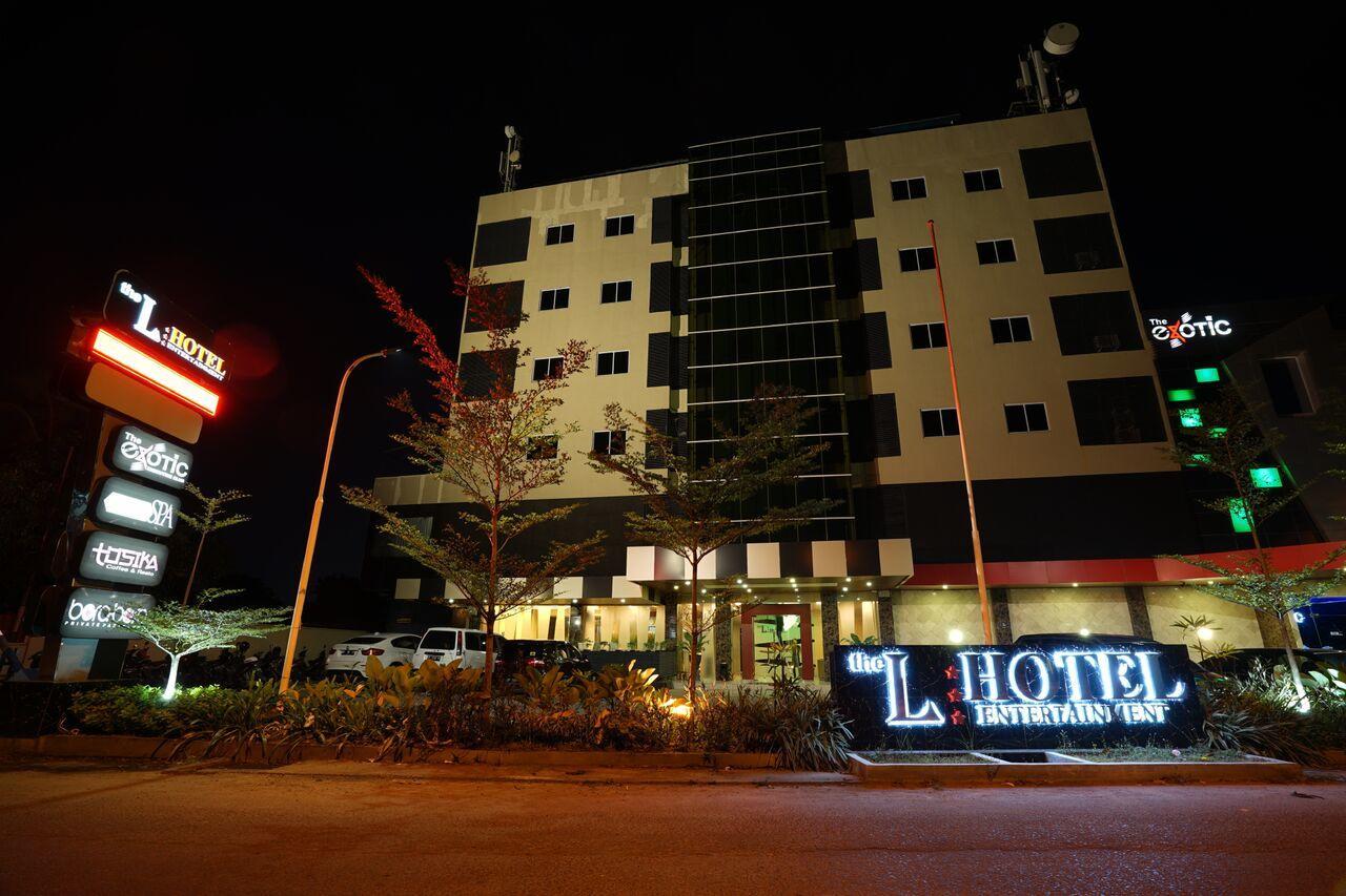The L Hotel Entertainment Batam Екстериор снимка